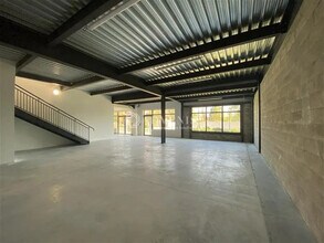 Industriel/Logistique dans Gennevilliers à vendre Photo intérieure– Image 2 sur 6