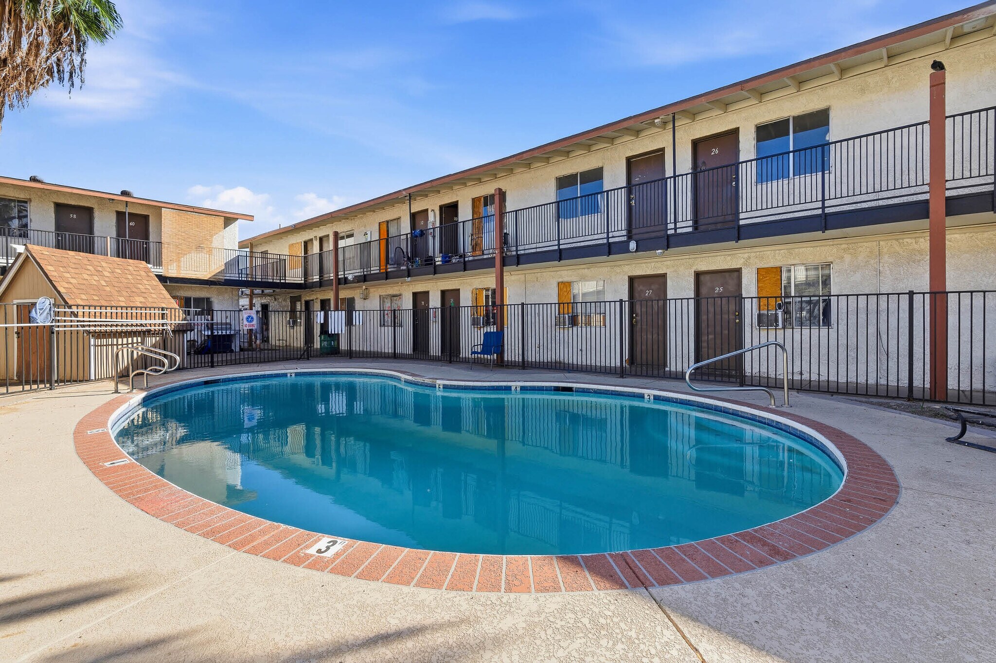 4323 N 27th Ave, Phoenix, AZ à vendre Photo de l’immeuble– Image 1 sur 7