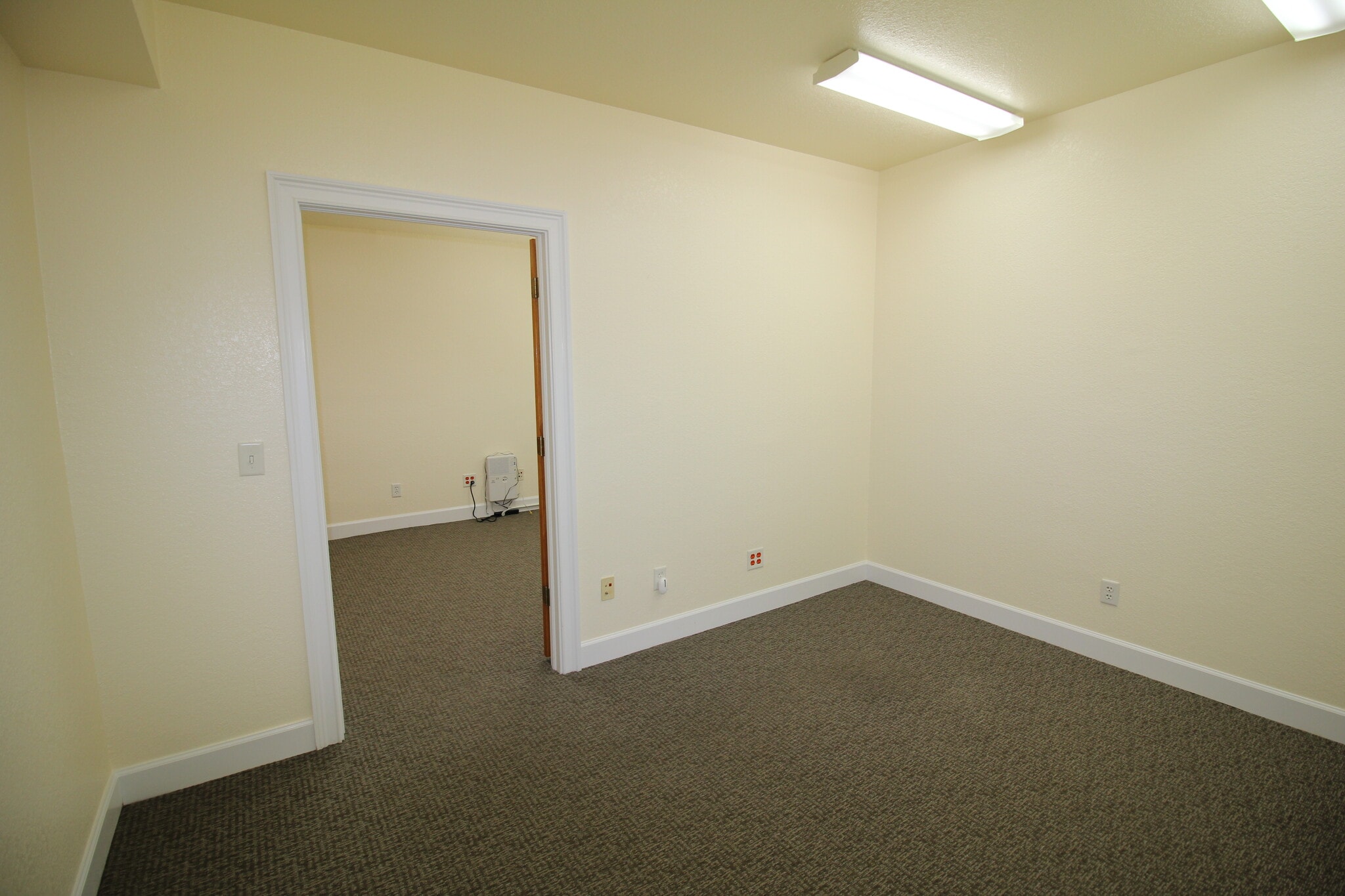 36 Tropic Blvd W, Largo, FL à louer Photo intérieure– Image 1 sur 4