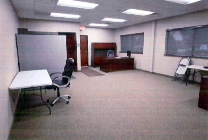 243-249 Cass Ave, Mount Clemens, MI à vendre Photo intérieure– Image 1 sur 6