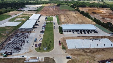 6815 Rendon Bloodworth Rd, Fort Worth, TX à louer Photo intérieure– Image 2 sur 13