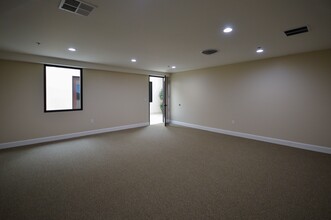 1500 Grant Ave, Novato, CA à louer Photo intérieure– Image 2 sur 5