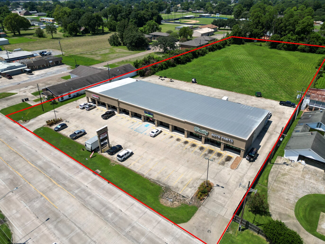 58630 Belleview Dr, Plaquemine, LA à vendre Photo principale– Image 1 sur 71