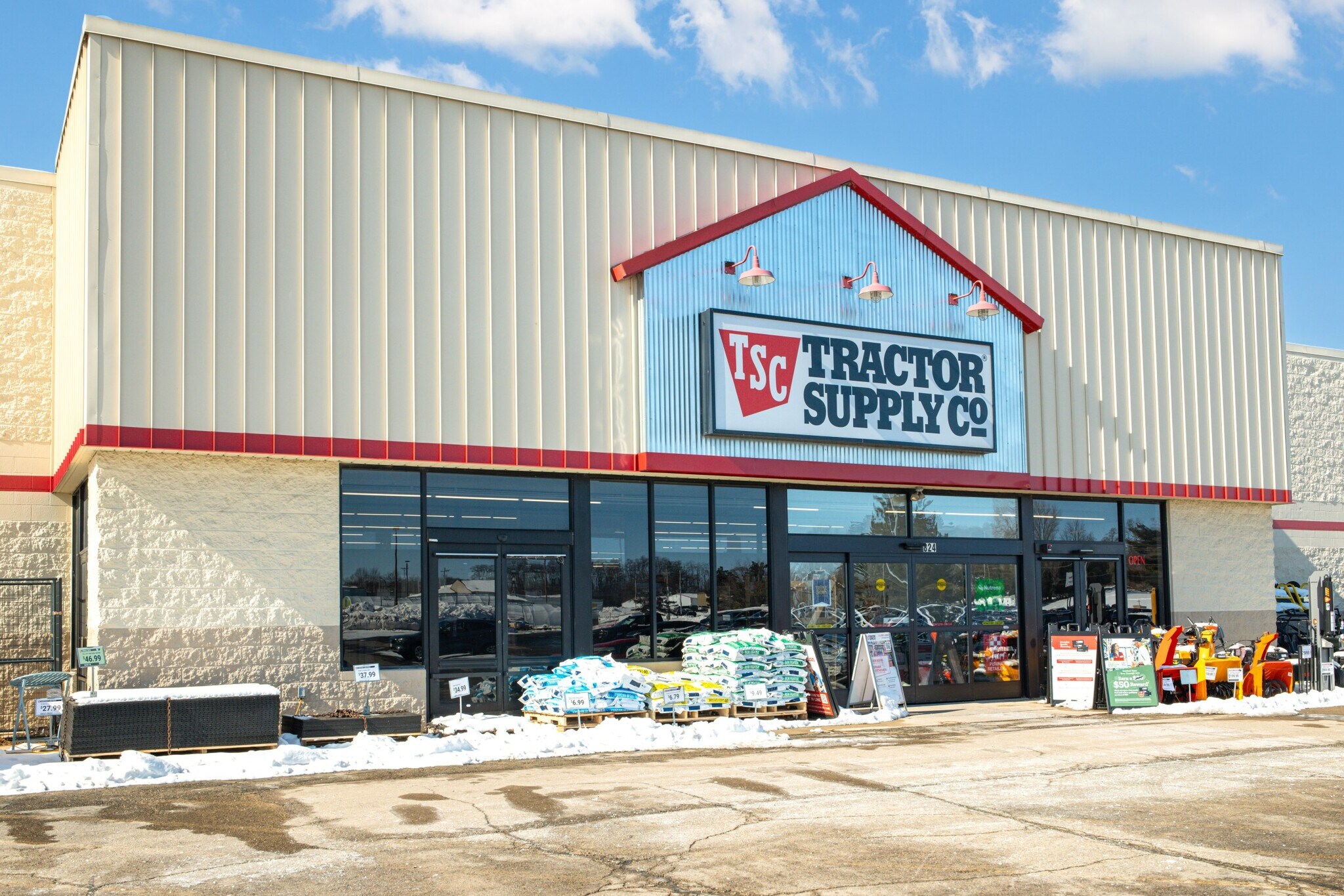 720-756 Broadway St, Berlin, WI à louer Photo principale– Image 1 sur 16