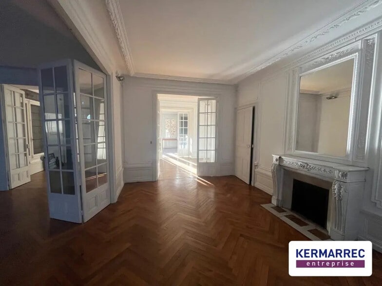 Bureau dans Nantes à louer - Photo de l’immeuble – Image 2 sur 24