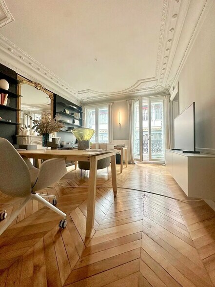 Bureau dans Paris à louer - Photo de l’immeuble – Image 2 sur 5