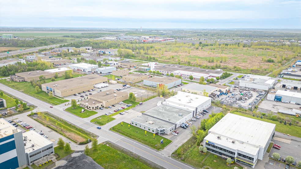 275 Av Liberté, Candiac, QC à louer - Aérien – Image 3 sur 8