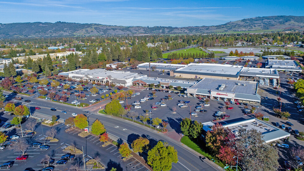 6340 Commerce Blvd, Rohnert Park, CA à louer - Aérien – Image 1 sur 1