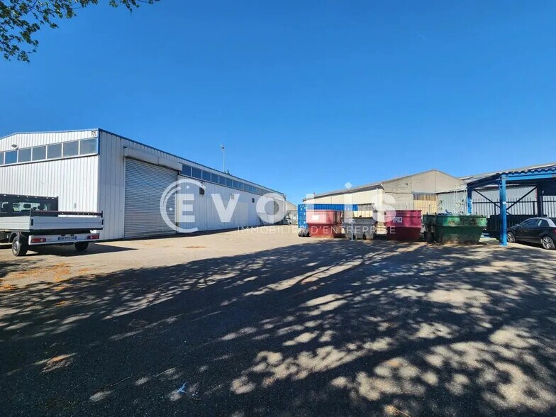 5 Avenue Karl Marx, Vaulx-en-Velin à louer - Photo de l’immeuble – Image 1 sur 19