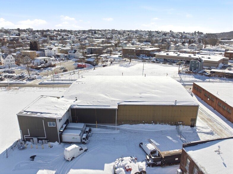 100-104 Lamartine St, Worcester, MA à louer - Photo de l’immeuble – Image 2 sur 11