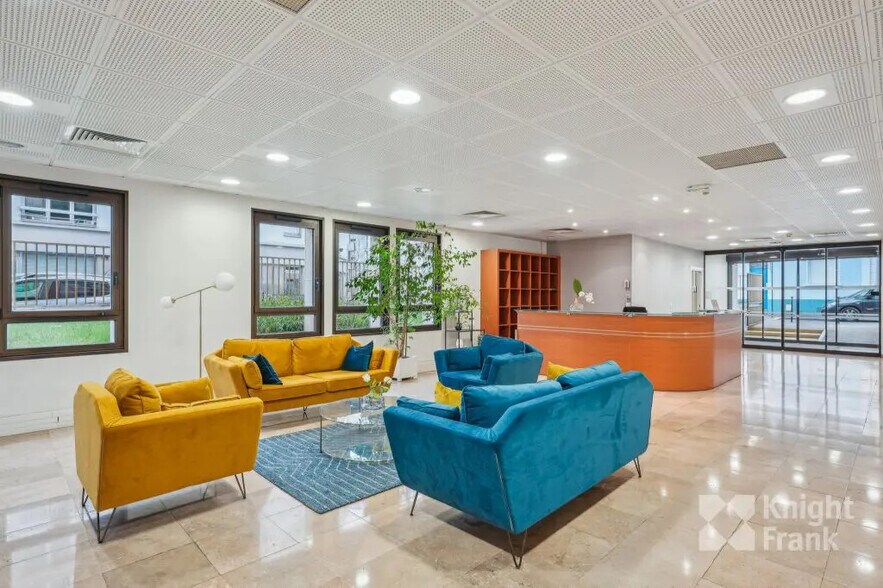 37-39 Rue De Neuilly, Clichy à louer - Photo de l’immeuble – Image 2 sur 9