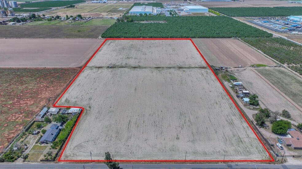501 Dianne Dr, Turlock, CA à vendre - Aérien – Image 2 sur 8