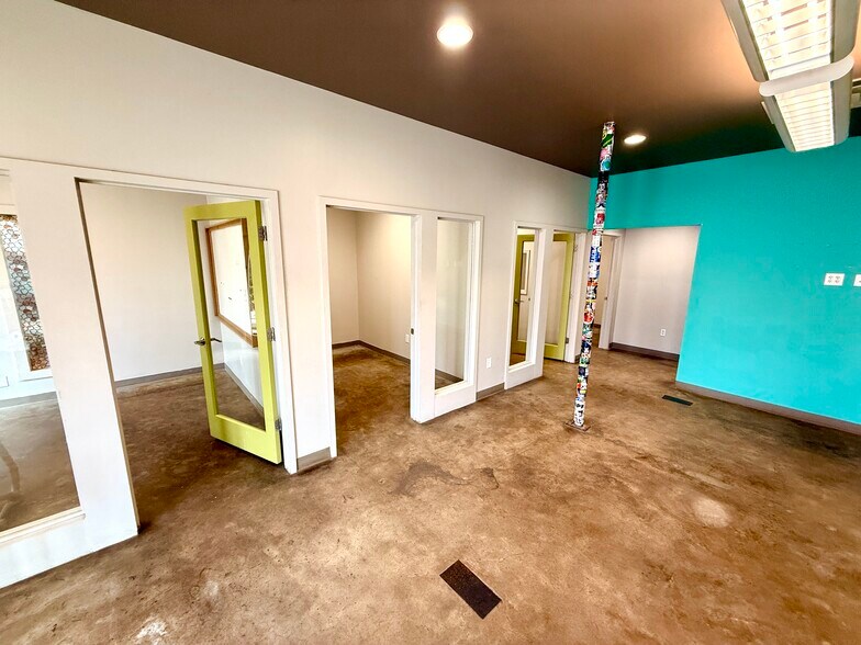 2205 E 5th St, Austin, TX à louer - Photo de l’immeuble – Image 3 sur 10
