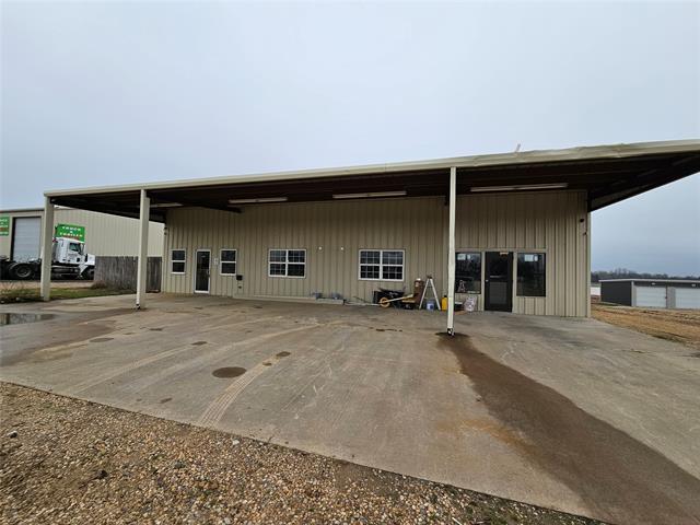 215 Interstate Hwy W, Cumby, TX à vendre Photo principale– Image 1 sur 19