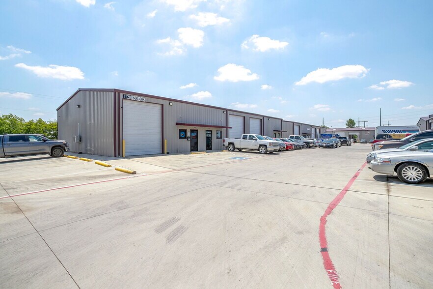 1120 Blue Mound Rd W, Haslet, TX à louer - Photo de l’immeuble – Image 2 sur 32