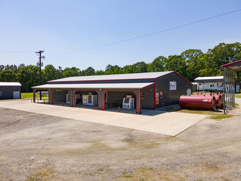 5815 TX-147, Zavalla, TX à vendre - Photo de l’immeuble – Image 3 sur 8