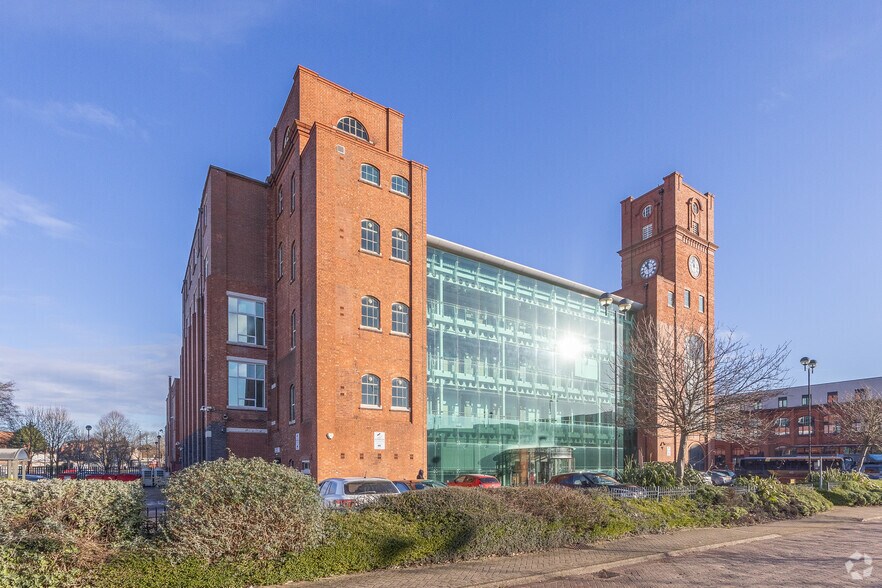 Courtaulds Way, Coventry à louer - Photo de l’immeuble – Image 1 sur 31