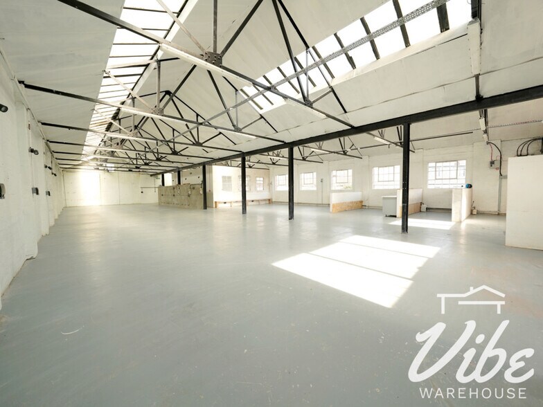 38 Crawley rd, Londres à louer - Photo de l’immeuble – Image 2 sur 26