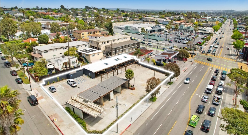 2537 Lincoln Blvd, Santa Monica, CA à louer Photo principale– Image 1 sur 14