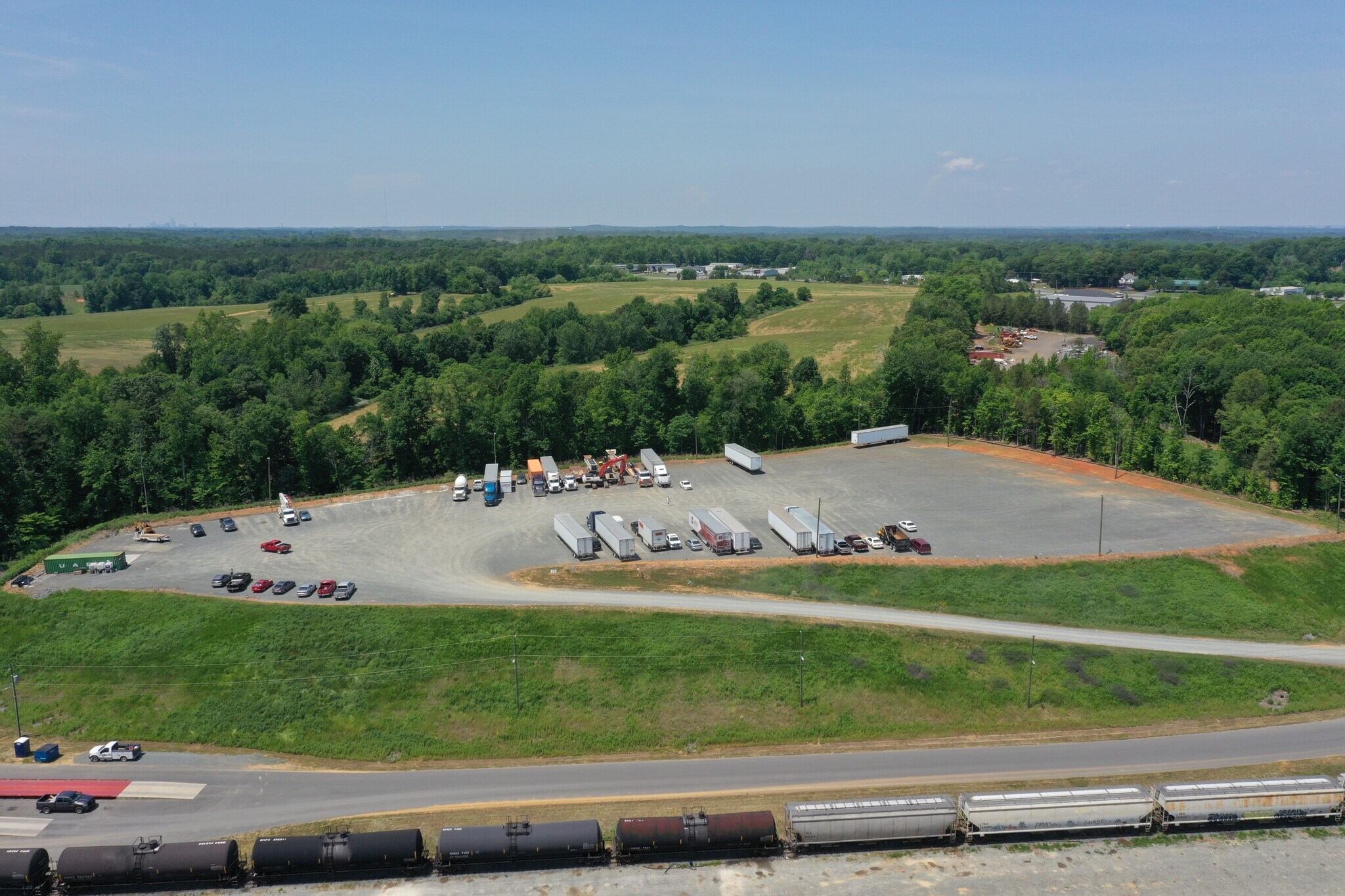 375 N Carolina 24, Midland, NC à louer Aérien– Image 1 sur 3