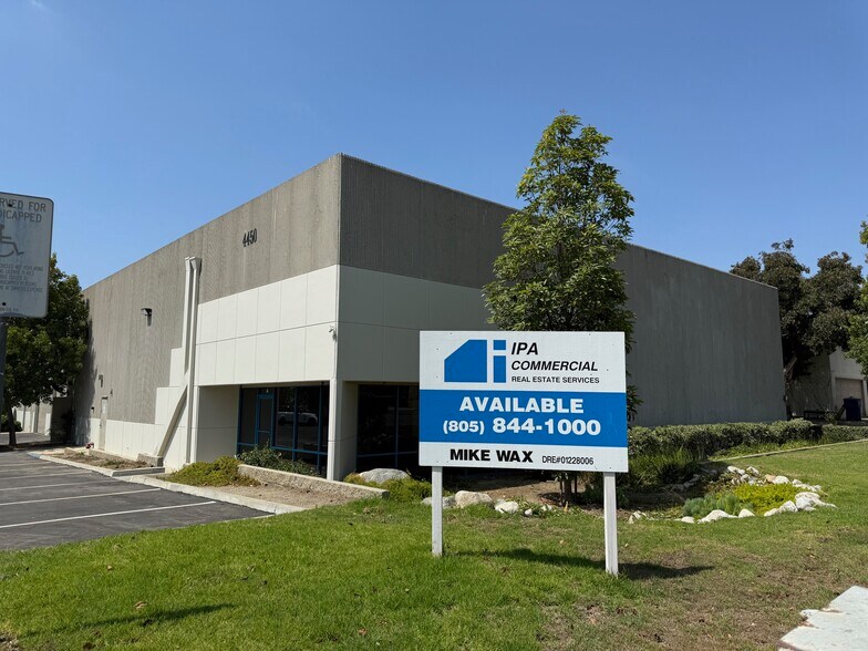 4450 Dupont Ct, Ventura, CA à louer - Photo de l’immeuble – Image 3 sur 22