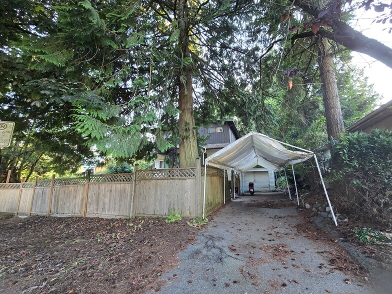 7957 Columbia St, Vancouver, BC à vendre - Photo de l’immeuble – Image 3 sur 3