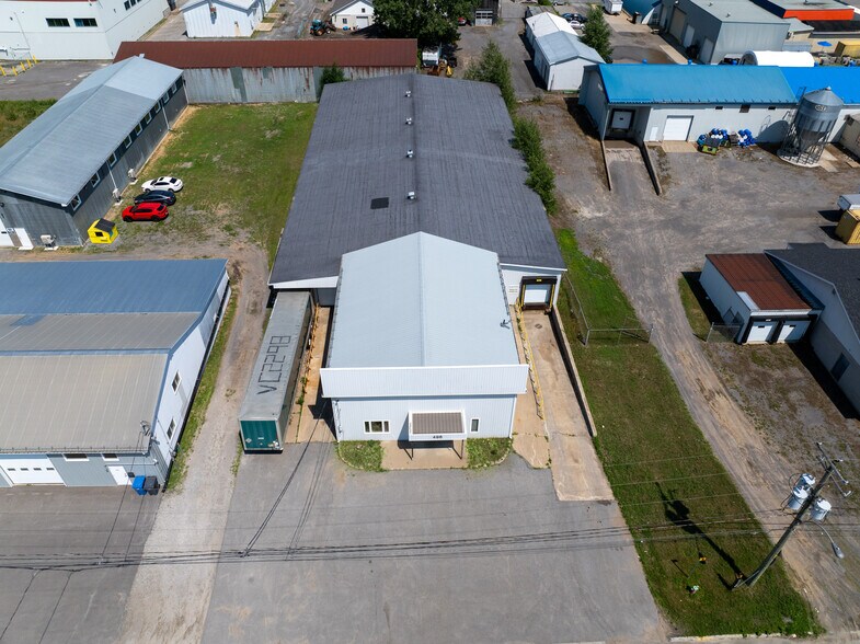 498 De L'aviation, Trois-Rivières, QC à vendre - Photo de l’immeuble – Image 2 sur 14