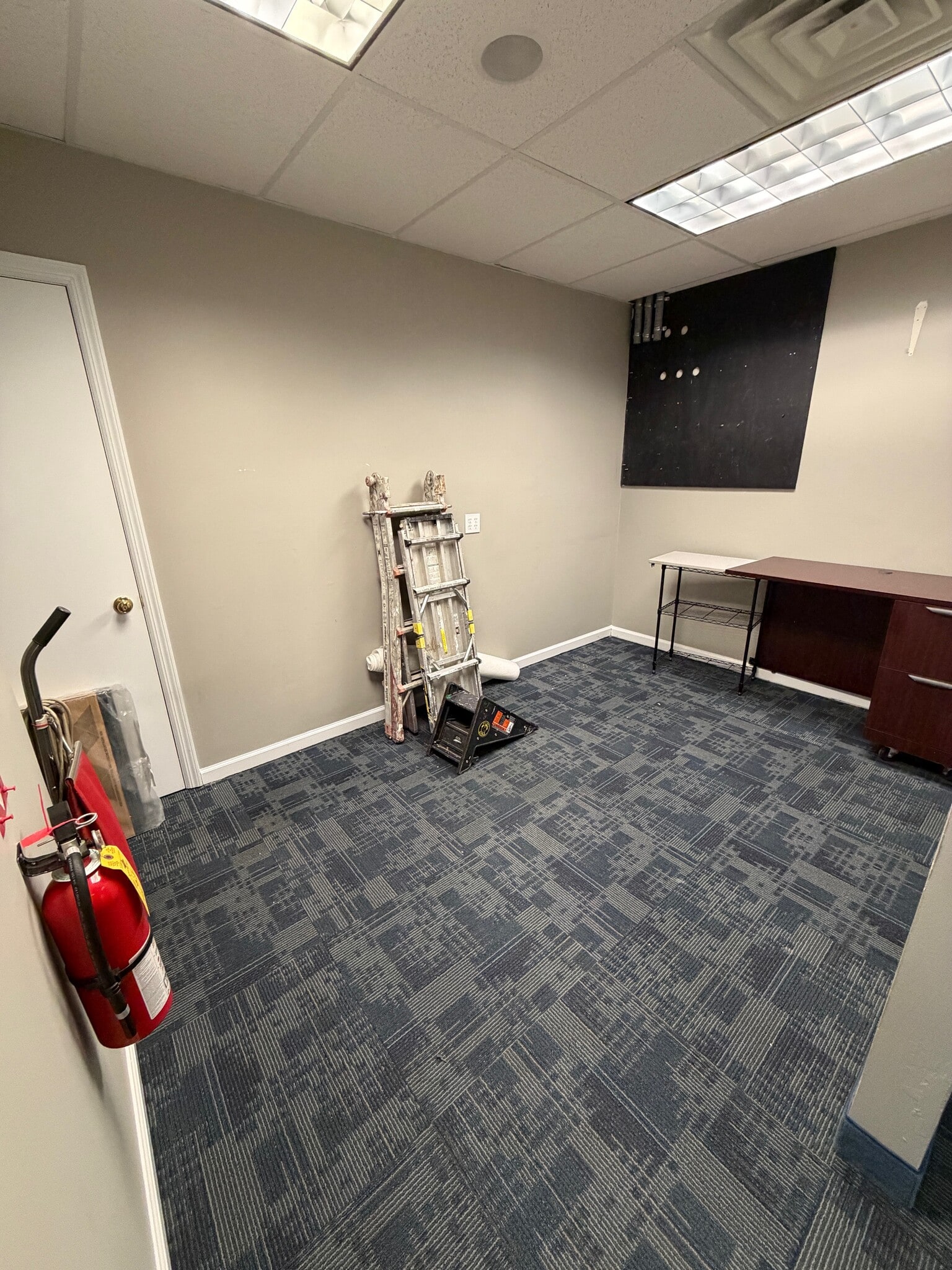 142 Rte 23 N, Pompton Plains, NJ à louer Photo intérieure– Image 1 sur 11