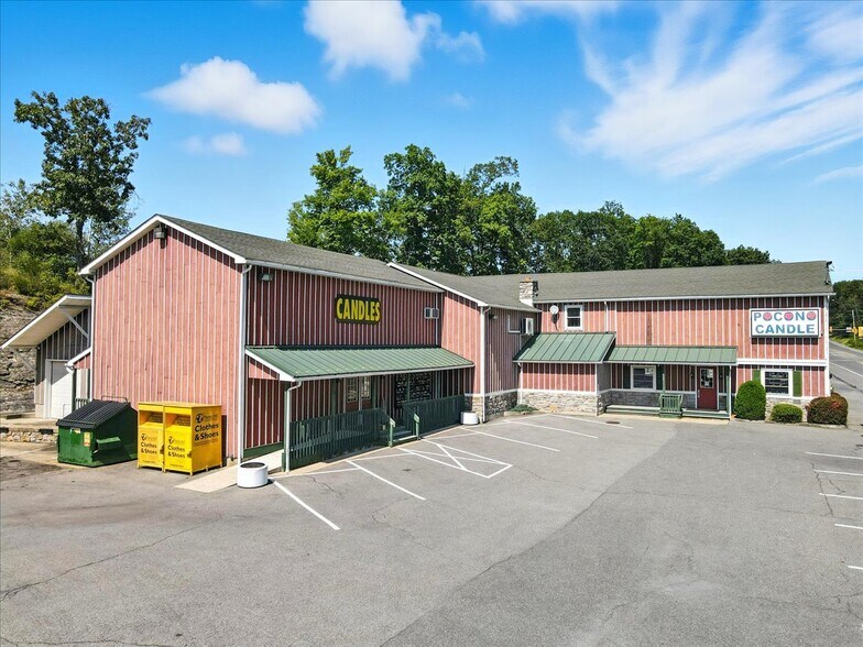 1993 Milford Rd, East Stroudsburg, PA à vendre - Photo de l’immeuble – Image 2 sur 25