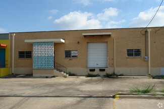 Plus de détails pour 2276 Vantage St, Dallas, TX - Industriel/Logistique à vendre