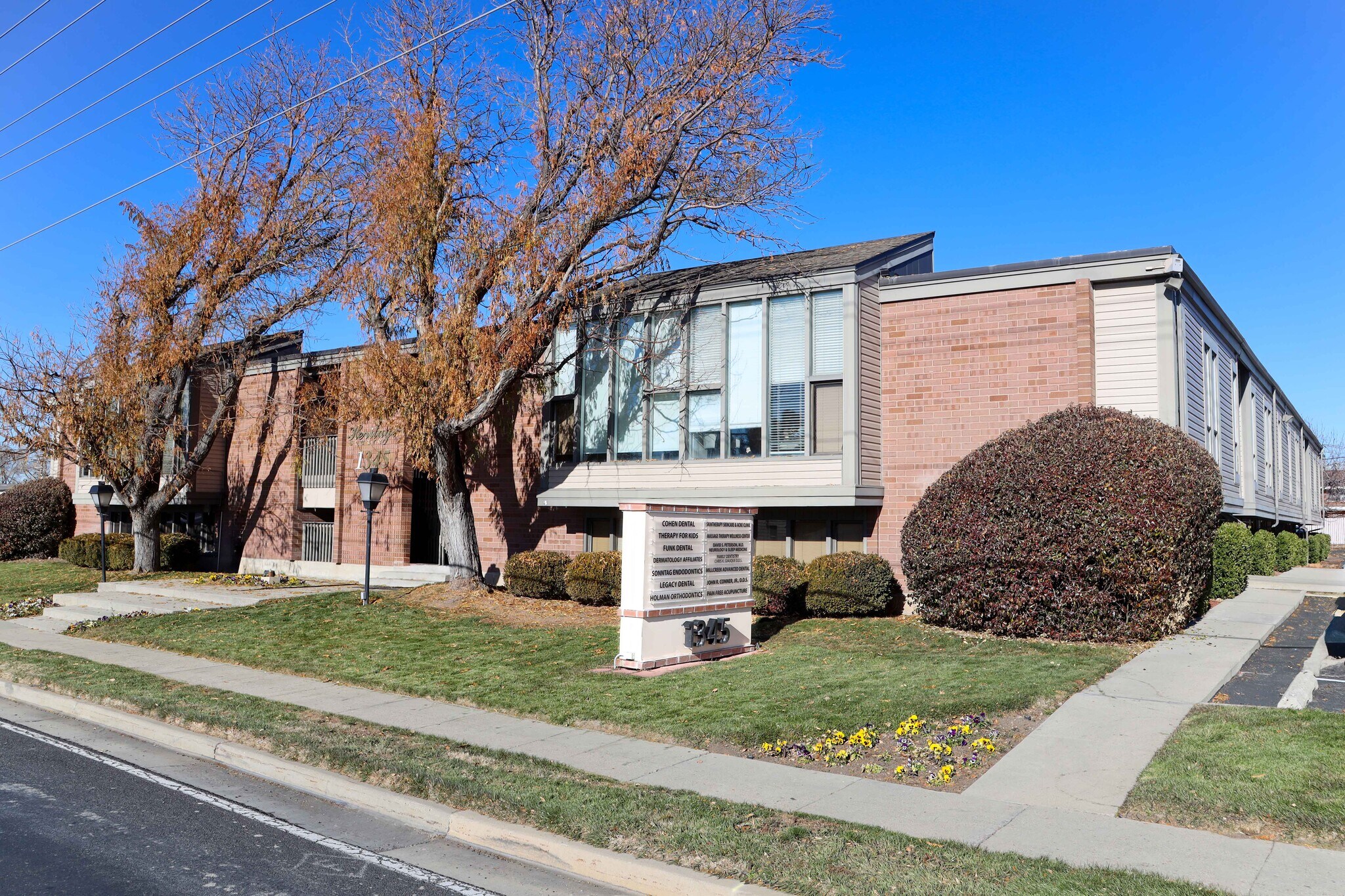 1345 E 3900 S, Salt Lake City, UT à louer Photo principale– Image 1 sur 21