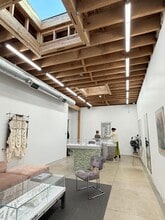 737-747 N Western Ave, Los Angeles, CA à louer Photo intérieure– Image 1 sur 6