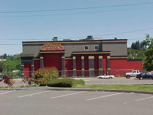 21917 Highway 99, Mountlake Terrace, WA à louer - Photo principale – Image 1 sur 2