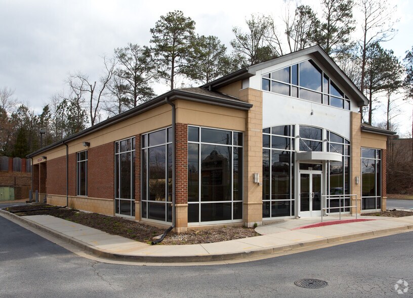 4485 SE Cobb Dr, Smyrna, GA à louer - Photo de l’immeuble – Image 2 sur 6