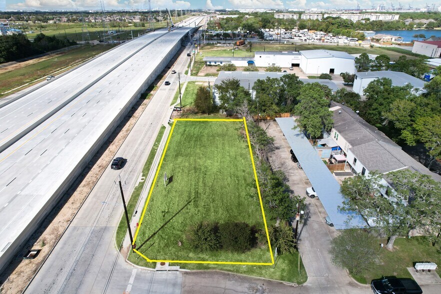 2400 Hwy 146, Seabrook, TX à vendre - Aérien – Image 2 sur 17
