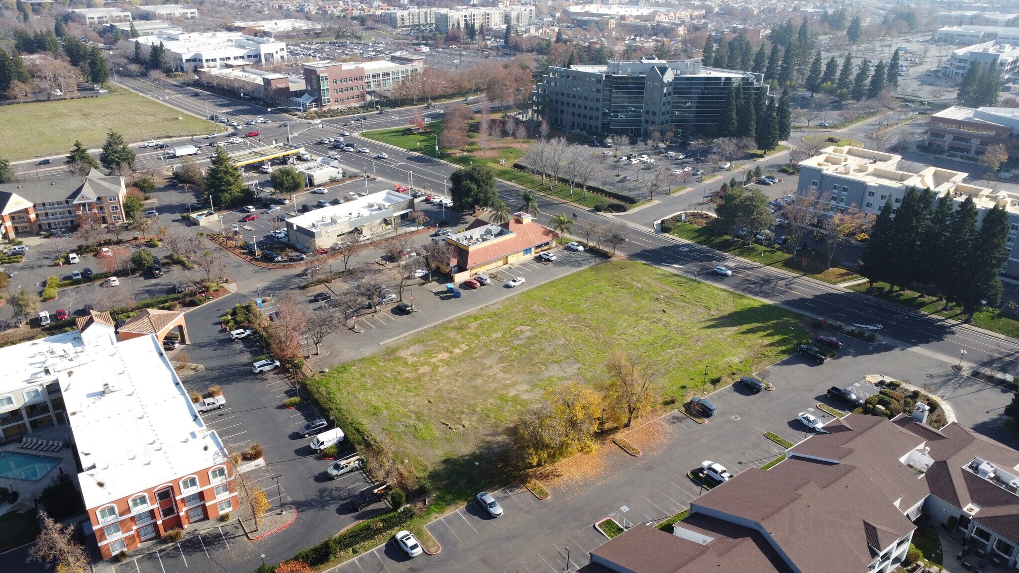 10707 White Rock Rd, Rancho Cordova, CA à vendre Aérien– Image 1 sur 11