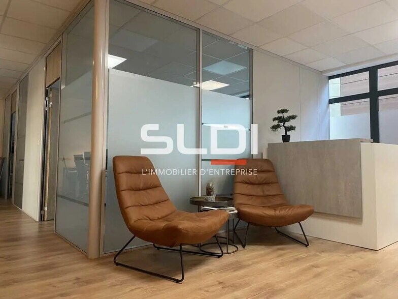 Bureau dans Lyon à louer - Photo de l’immeuble – Image 3 sur 5
