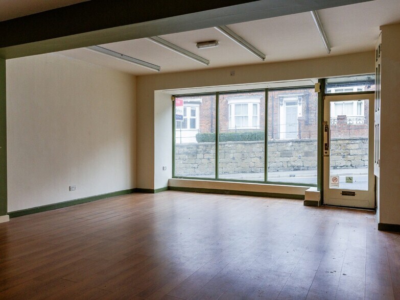 21 & 21A Zetland Rd, Loftus à vendre - Photo intérieure – Image 2 sur 3