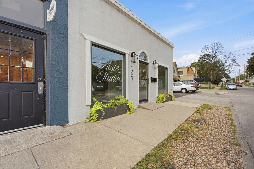 1207 W 47th St, Kansas City, MO à louer - Photo de l’immeuble – Image 2 sur 18