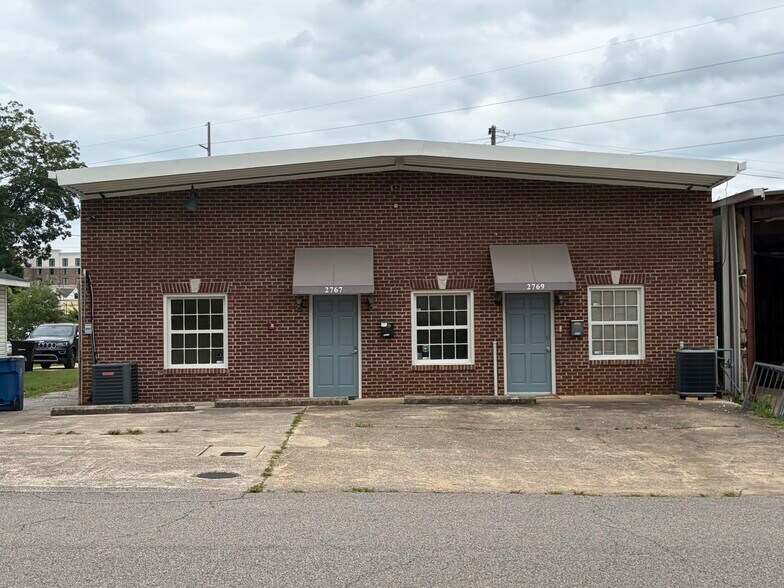 2767 B M Montgomery St, Homewood, AL à louer - Photo de l’immeuble – Image 1 sur 4