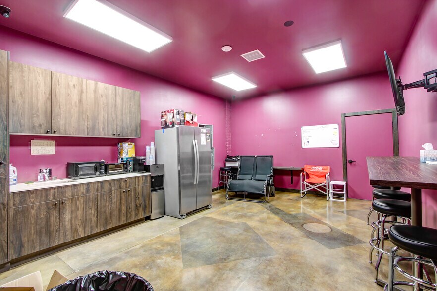 14526 Erwin St, Van Nuys, CA à vendre - Photo intérieure – Image 3 sur 9