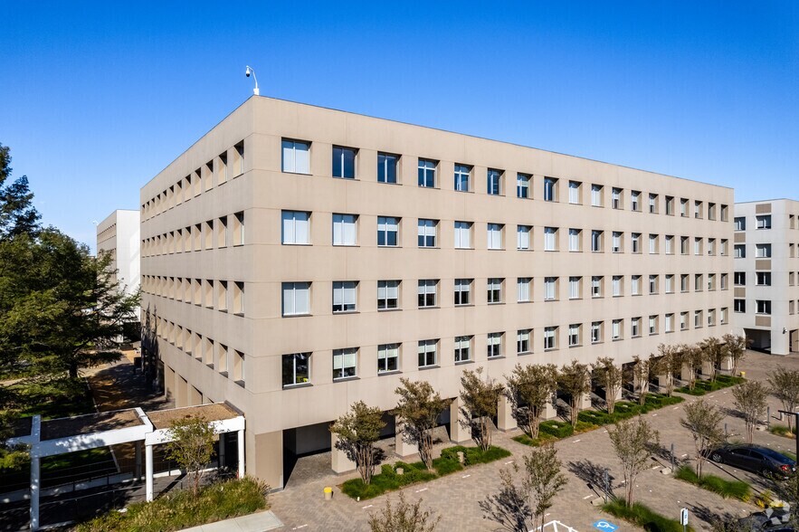 1500 Solana Blvd, Westlake, TX à louer - Photo de l’immeuble – Image 3 sur 23