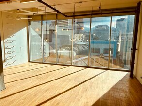 1727-1729 Telegraph Ave, Oakland, CA à louer Photo intérieure– Image 1 sur 21