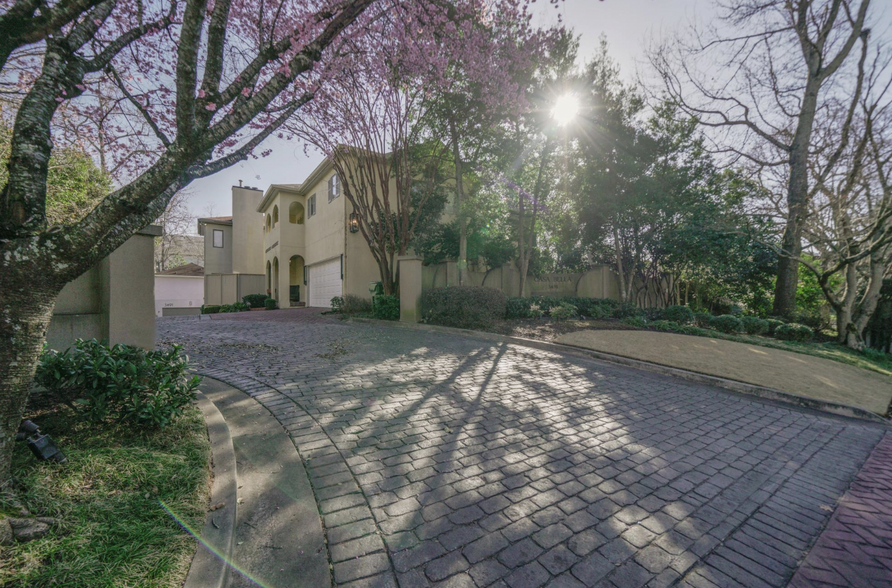 3491 Roswell Rd NE, Atlanta, GA à vendre - Photo de l’immeuble – Image 1 sur 1