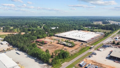 12345 Massey ave, Tyler, TX à louer Photo de l’immeuble– Image 2 sur 5