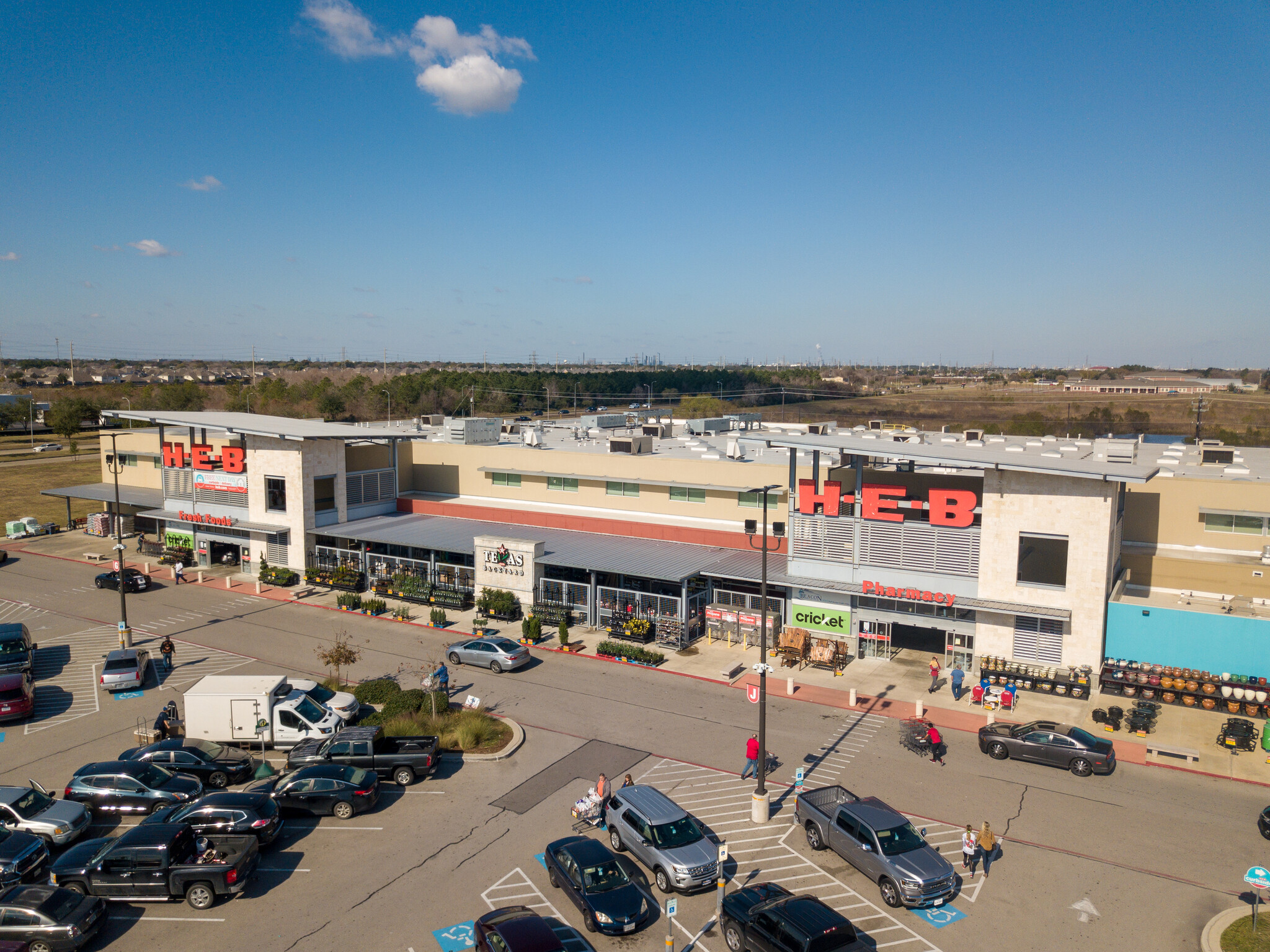 NE East Blvd & Spencer Hwy, Deer Park, TX à louer Photo de l’immeuble– Image 1 sur 3