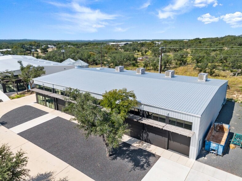 14510 Fitzhugh Rd, Austin, TX à vendre - Photo de l’immeuble – Image 2 sur 17