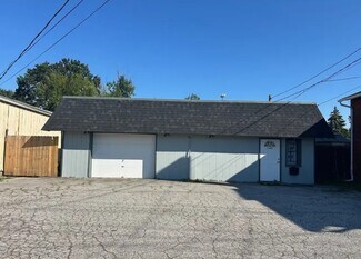 Plus de détails pour 11897 Bellaire Rd, Cleveland, OH - Local d’activités à vendre