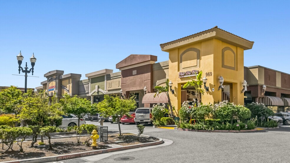 969 Story Rd, San Jose, CA à vendre - Photo de l’immeuble – Image 1 sur 32