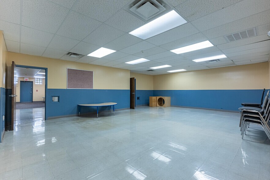 511-517 Steele Ave, Dayton, OH à louer - Photo de l’immeuble – Image 3 sur 6